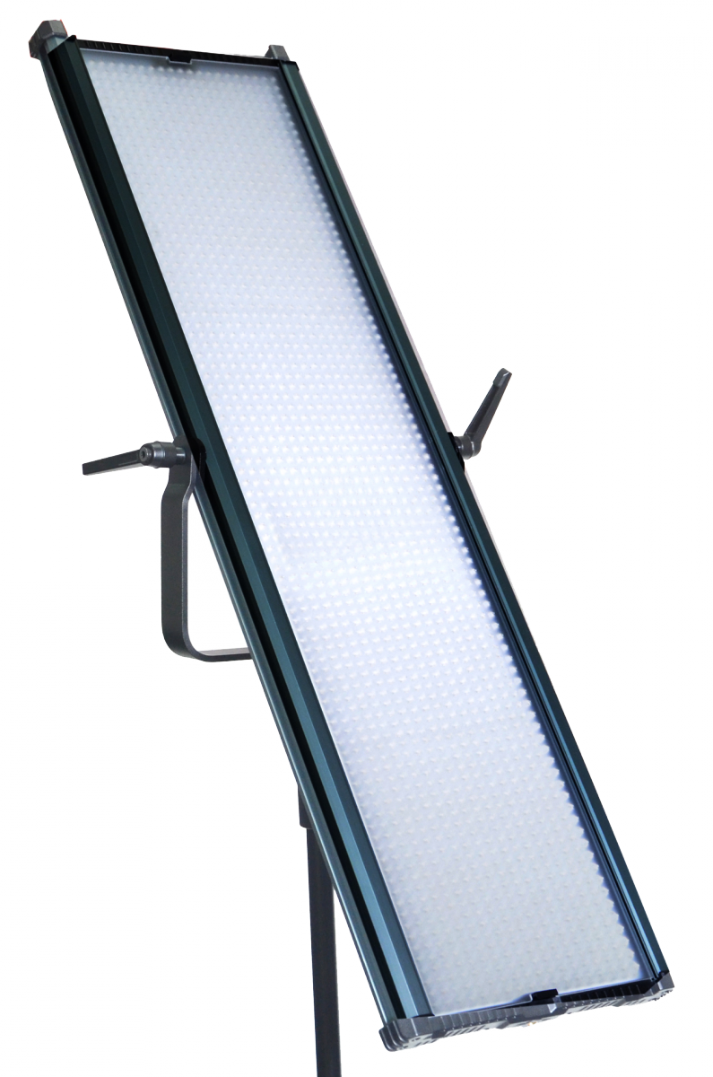 картинка LED панель MLux 2280P Daylight (от сети) от магазина Rental+