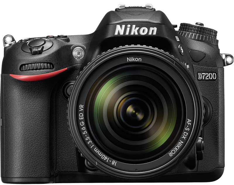 картинка Nikon D7200 Kit 18-140 mm ED VR от магазина Rental+